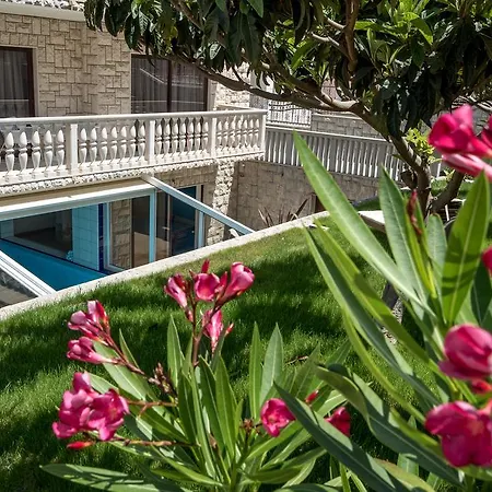 Villa Solis Stobrec Exterior photo